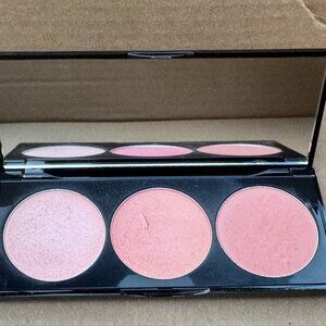 BETTY BOOP X IPSY Cheek To Cheek Blush Palette